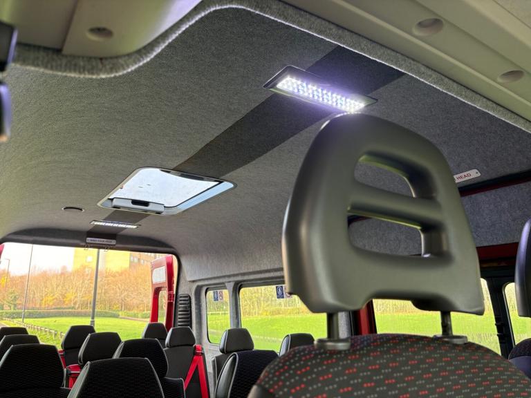 2016 Peugeot Boxer 335 2.2hdi 6spd 130ps Lwb 14 Seat Minibus _ *Only 11,550 Mls*