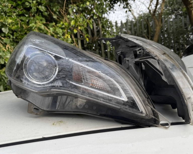 VAUXHALL ASTRA J GTC  DRIVER SIDE HEADLIGHT 39027954RH