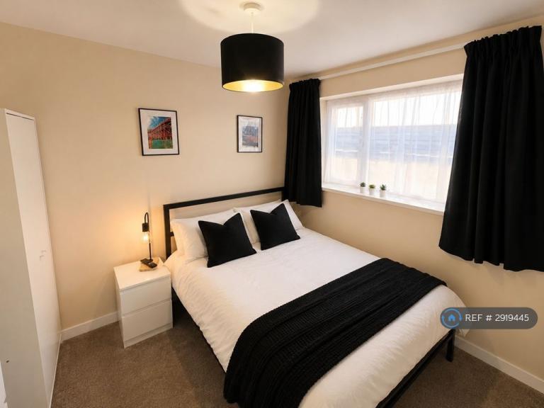 1 bedroom in Margate Road, Ramsgate, CT12 (#2919445)