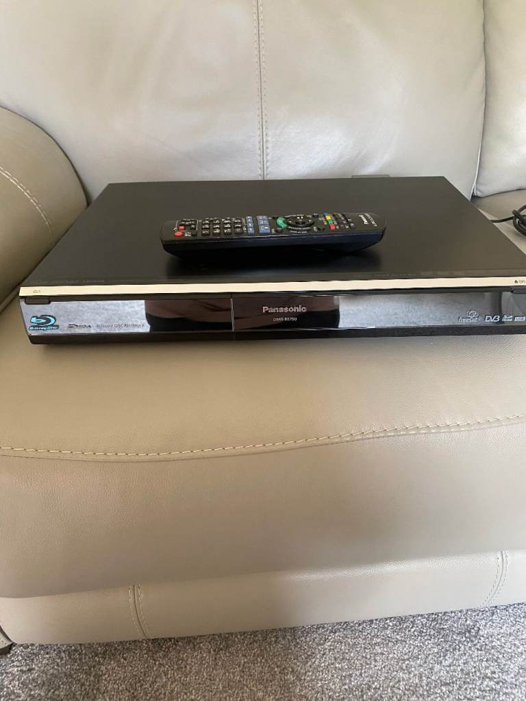 Panasonic DMR-BS750 Multi-Channel Satallite Tuner and BlueRay DVD Player