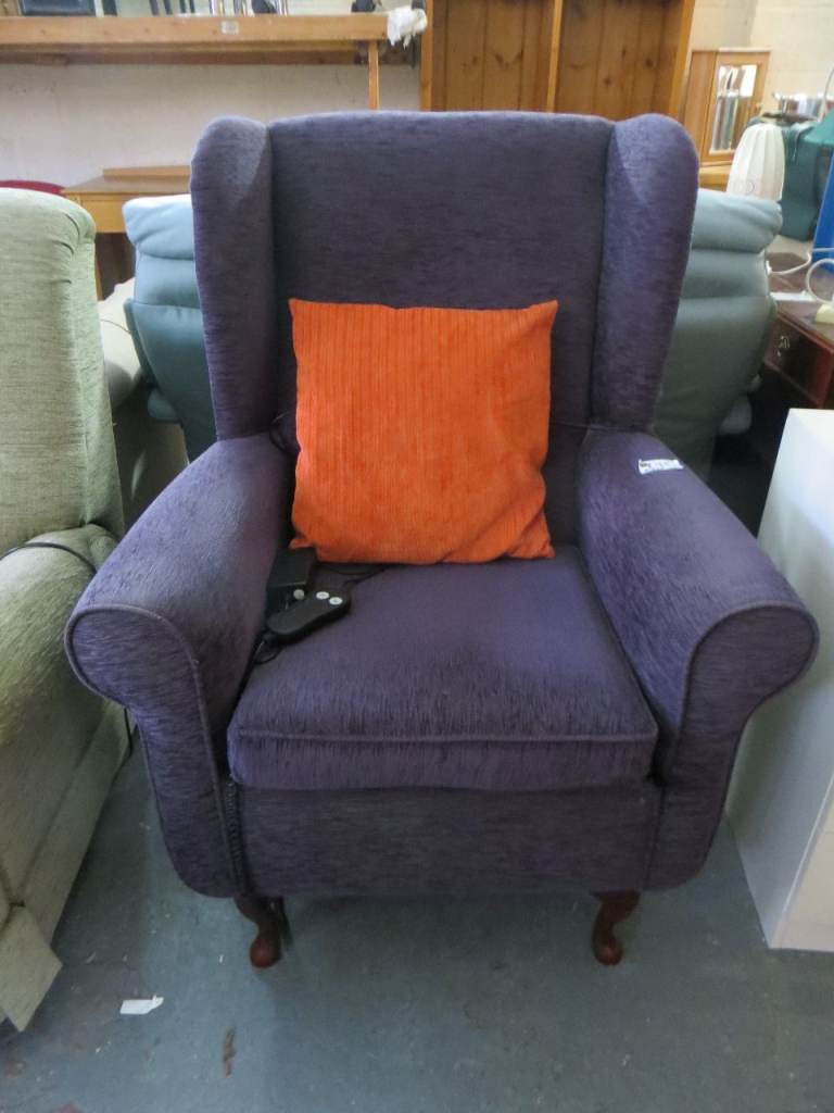 Purple Recilner / Armchair (Kenilworth Lions Furniture Store)
