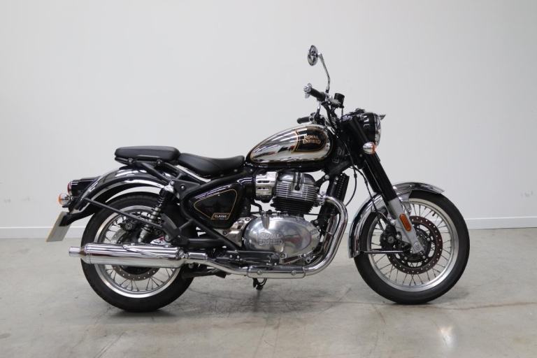 2025 Royal Enfield Classic 650 In Black/Chrome 