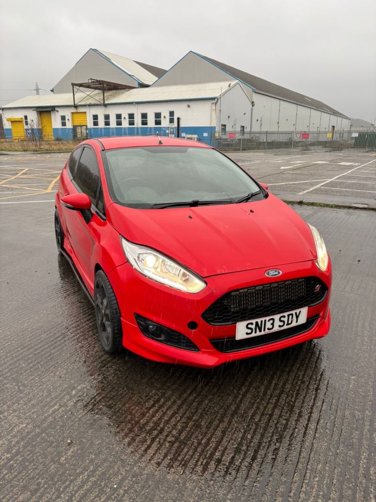 Ford, FIESTA, Hatchback, 2013, Manual, 998 (cc), 3 doors