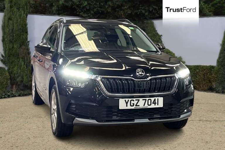 2023 Skoda Kamiq 1.0 TSI 95 SE Drive 5dr HATCHBACK PETROL Manual