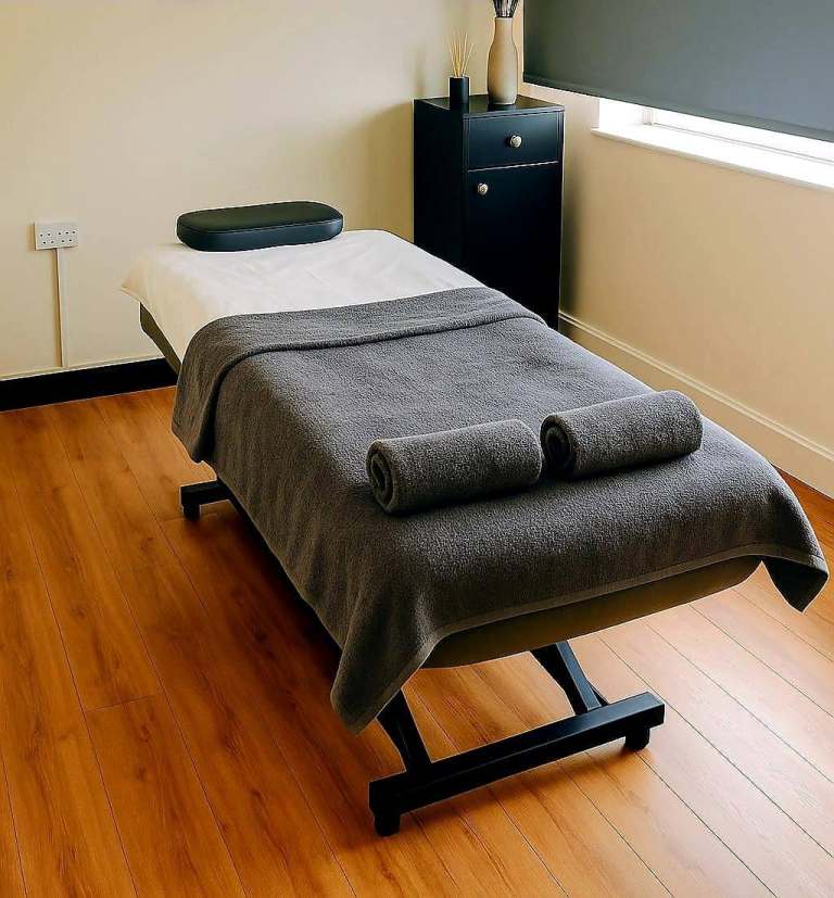 🎉 DECEMBER SPECIAL 50% OFF FULL BODY MASSAGE! 🎉 MALE THERAPIST 