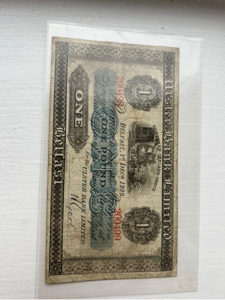 1929 Ulster Bank, BELFAST One pound, Handsigned, £1 banknote, "200499"