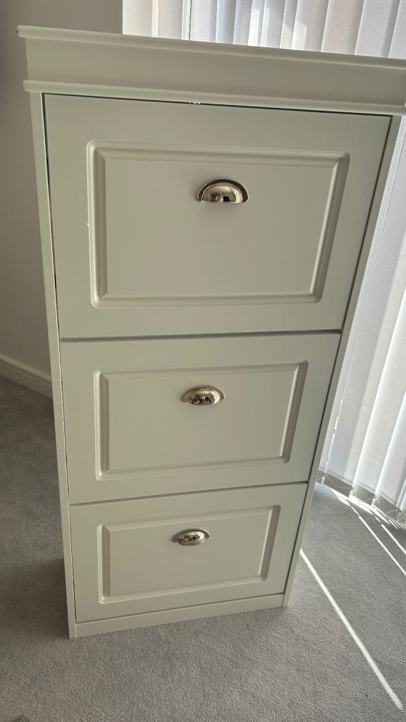 White Wooden Shoe Cabinet with 3 Compartments