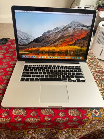 Apple MacBook Pro 15-inch Retina Late 2013 Intel Core I7, 8GB RAM