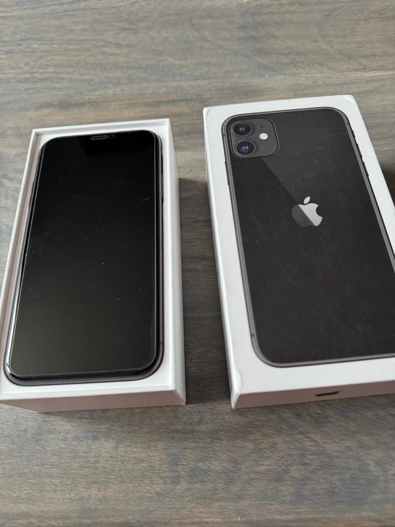 Immaculate iPhone 11 128 Gb