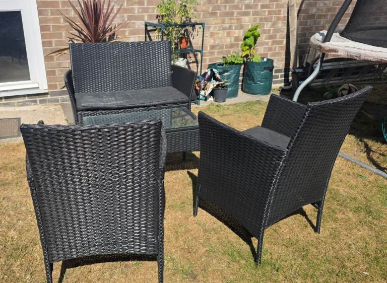 Black Rattan Garden Furniture Set with Glass Table