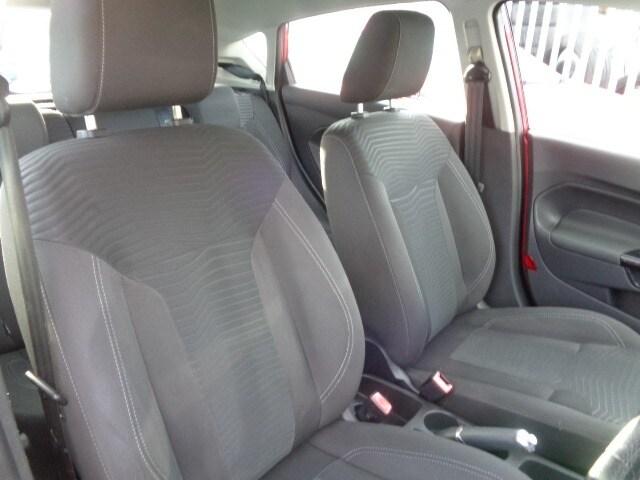 2016 Ford Fiesta 1.25 82 Zetec 5dr LOW Mileage HATCHBACK Petrol Manual