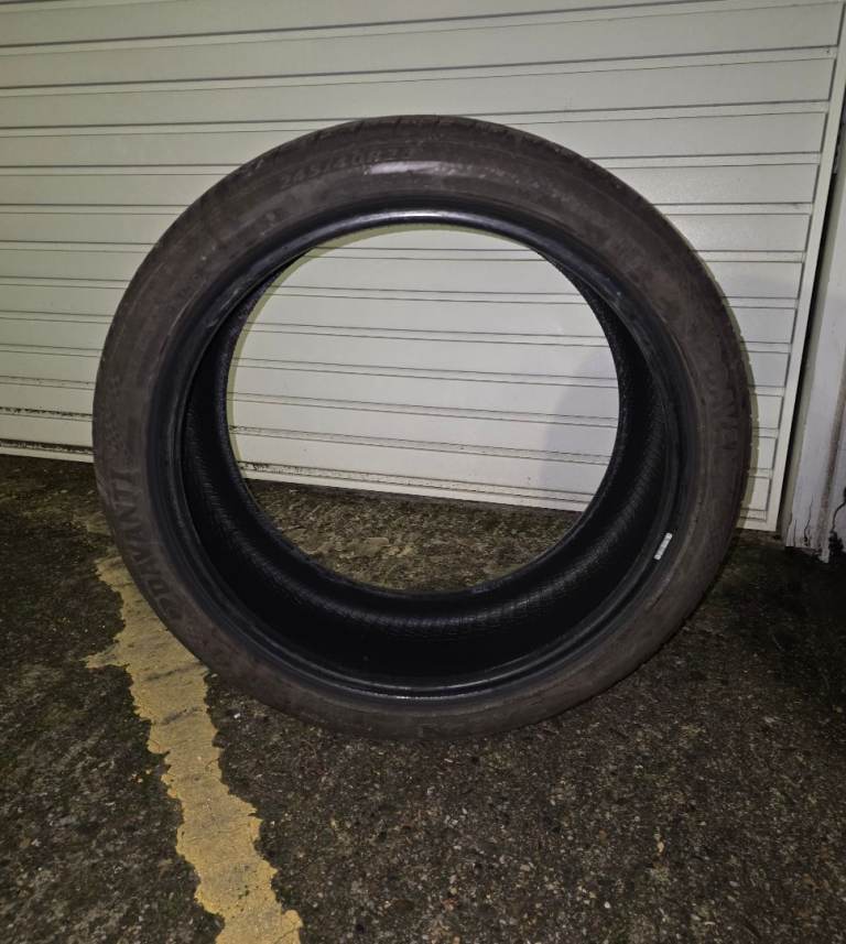 image for DAVANTI DX640 245/40/20