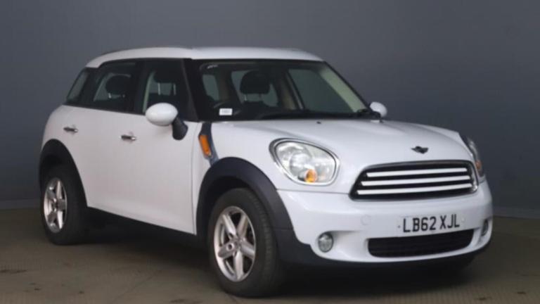 2013 MINI Countryman 1.6 Cooper 5 Door HATCHBACK Petrol Manual