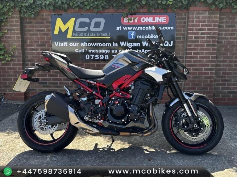 Kawasaki Z900 2025 reg  2292 miles