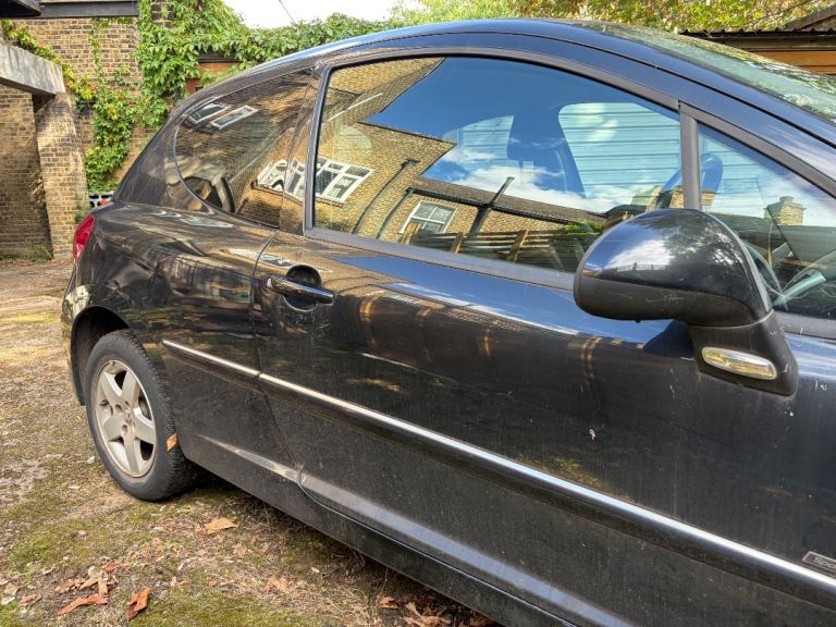 Peugeot, 207, Hatchback, 2011, Manual, 1360 (cc), 3 doors