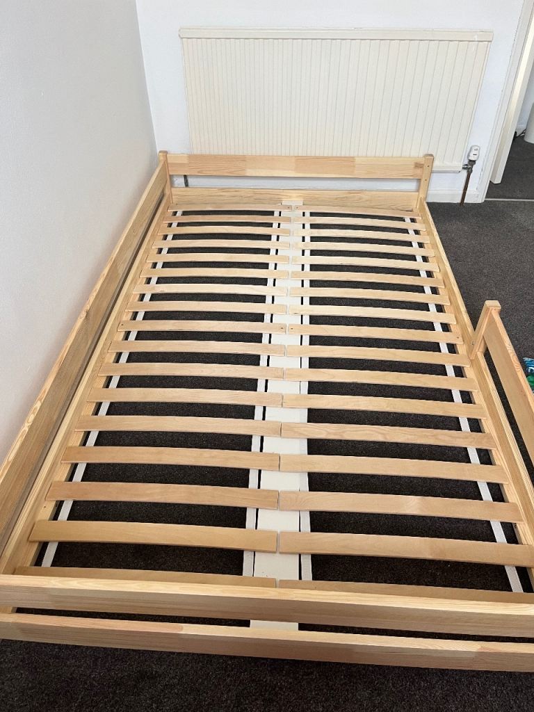 Bed frame- small double