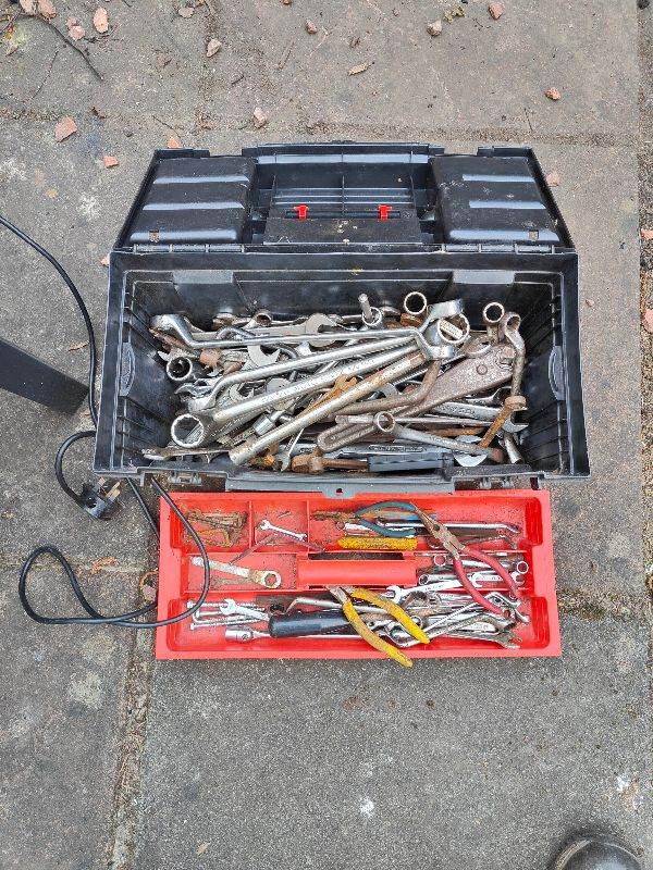 Hand tools and electric tools (for donation)