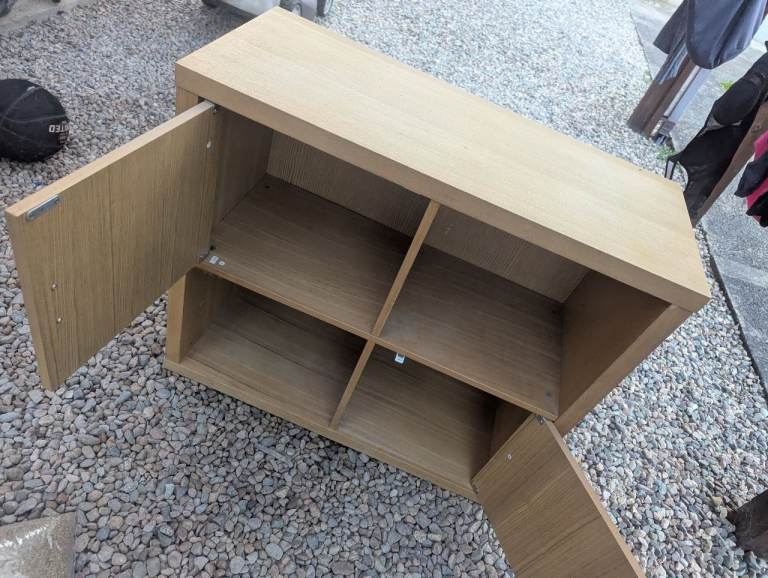 Cabinet/ bookcase/ tv stand