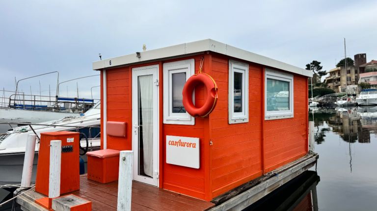 Houseboat in Sardinia (Alghero)