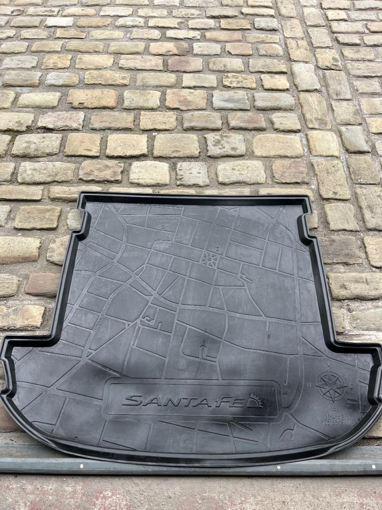2022 Sante Fe PHEV  7 seat boot liner only 