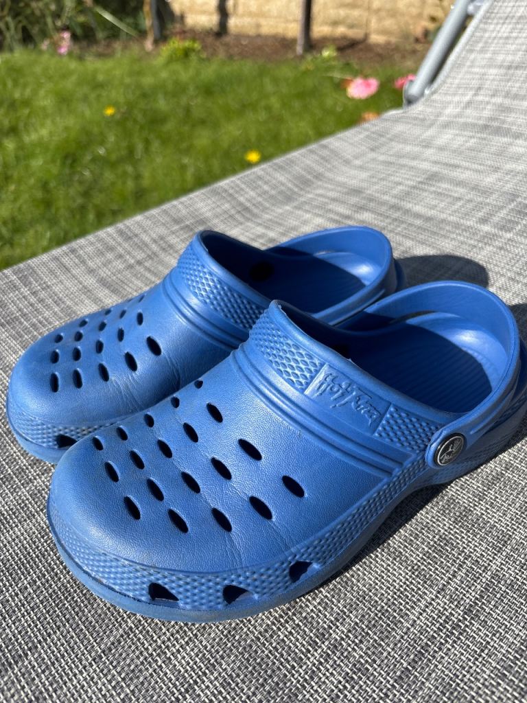 Hot Tuna clogga size 2