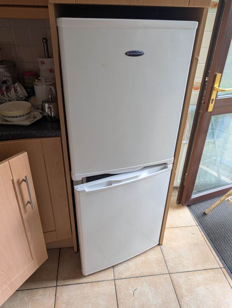 Iceking Fridge Freezer - White