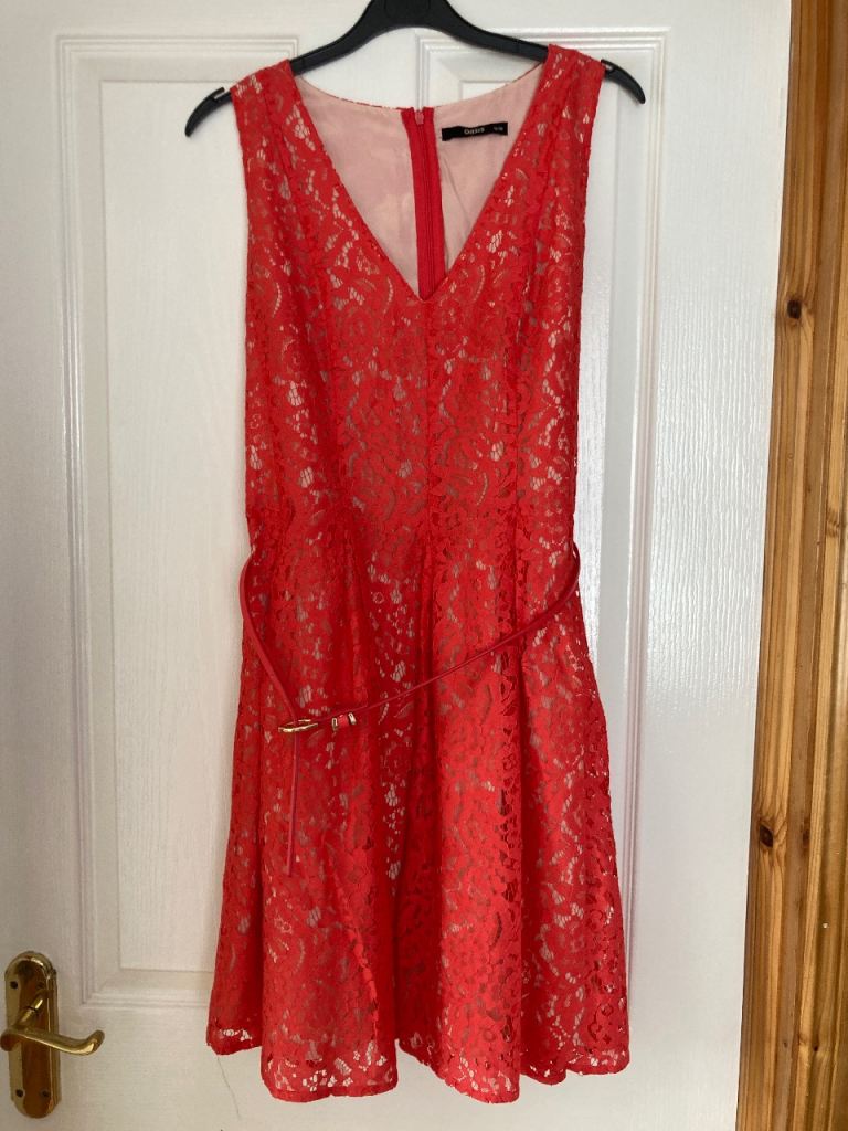 Oasis Red Lace Dress with Belt – Good Condition