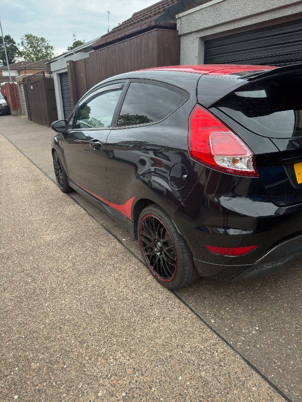 Ford, FIESTA, Hatchback, 2015, Manual, 998 (cc), 3 doors