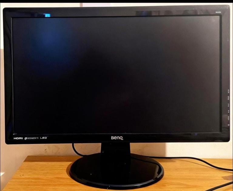 BenQ Black Computer Monitor - Good Working Condition