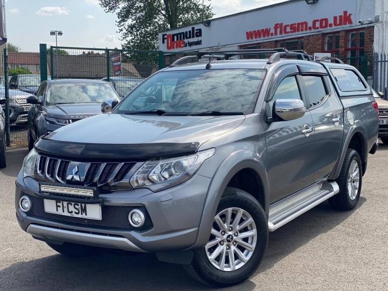 2017 Mitsubishi L200 2.4 DI-D DC Barbarian Pickup Double Cab 4dr Diesel Manual 4WD Euro 6 (178 p ...