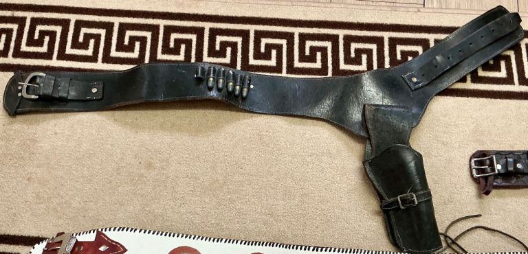 Vintage Old Wild West or Native American Indian leather belt gun holster