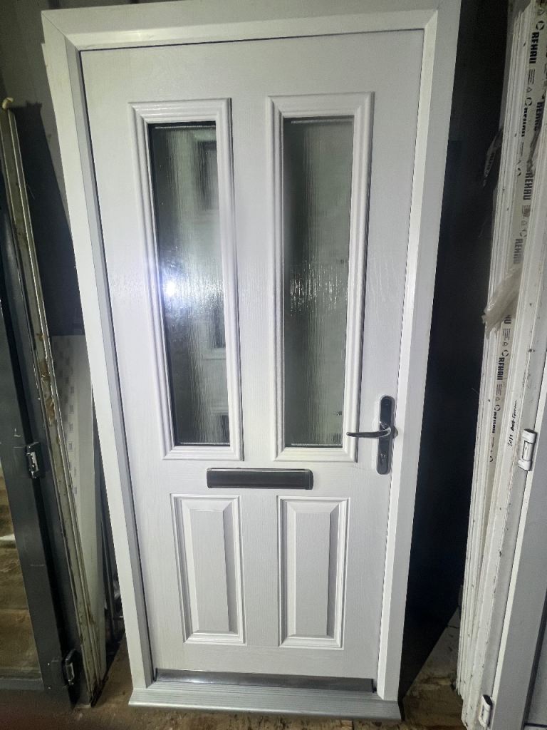 White composite front door BRAND NEW
