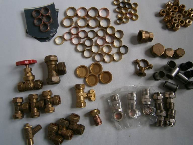 PLUMBING FITTINGS - JOB LOT