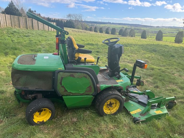     John Deere F1400 Ride-On Mower – Spares or Repair