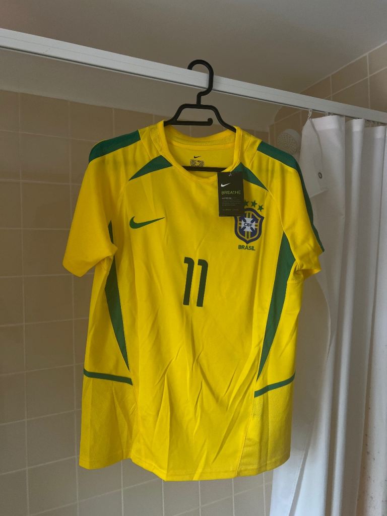 Nike Ronaldinho 11 Brazil 2002 Home Shirt Brand New With Tags Size Men's Medium