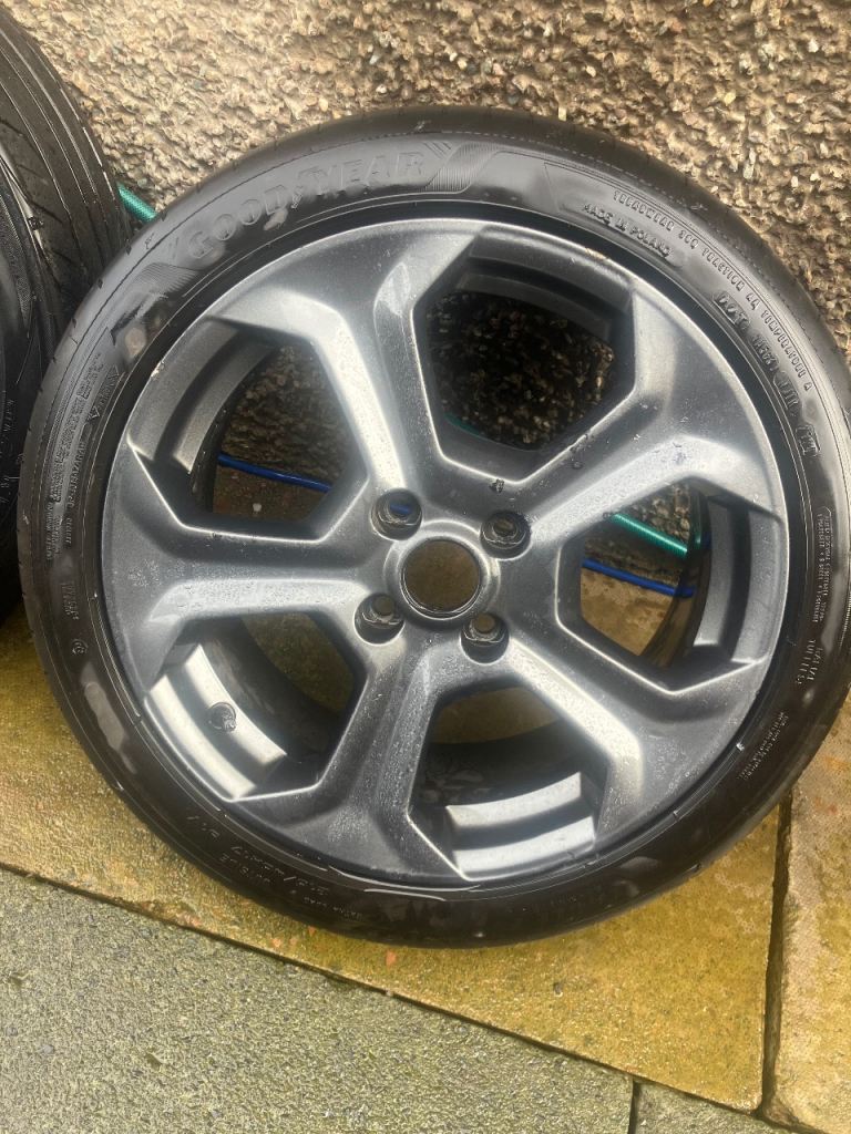 Ford ST 17” & tyre