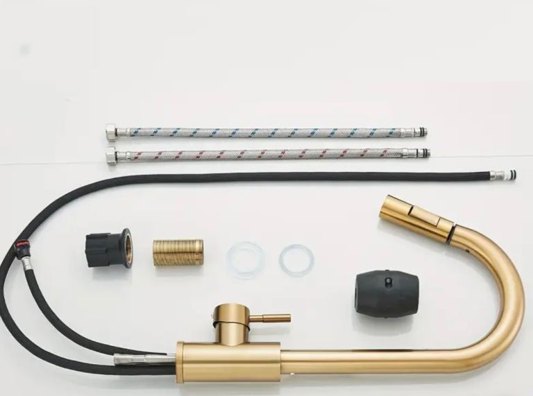 BRAND NEW BOXED Brushed Nickel Golden Kitchen Faucet 