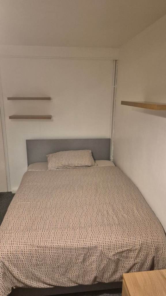 Double room in flat 