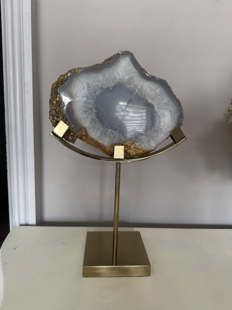 Decorative Geode Crystal on Gold Stand – As Good As New