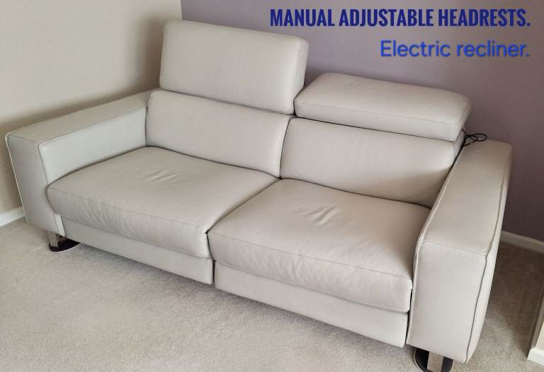Sofaitalia  Augusto 2/3 Seat Leather Sofa. Electric Powered Recliner.  