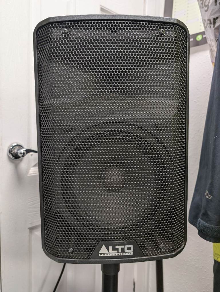 Alto Professional TX308 350-Watt Powered Loudspeaker