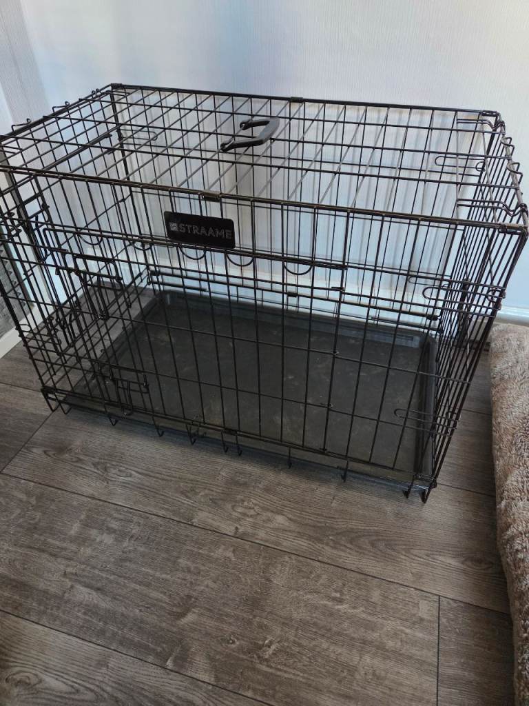 Dog cage like new