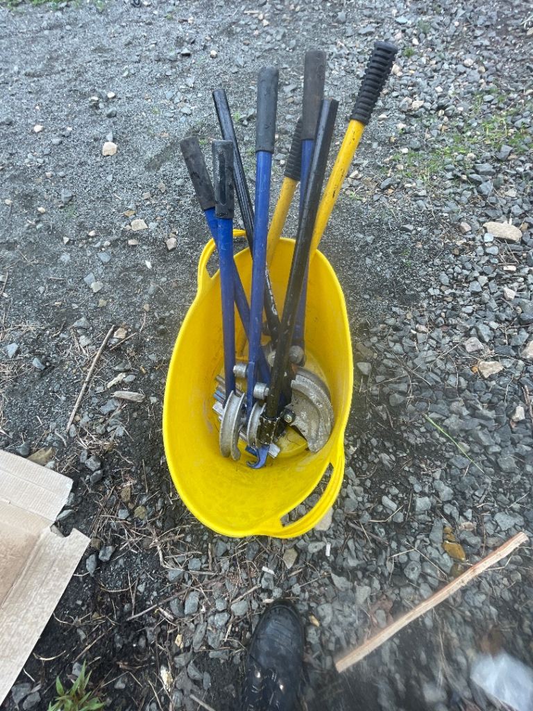 Pipe benders used some guides
