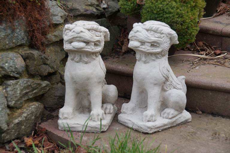 image for A Super pair of Chinese Foodogs or dragons