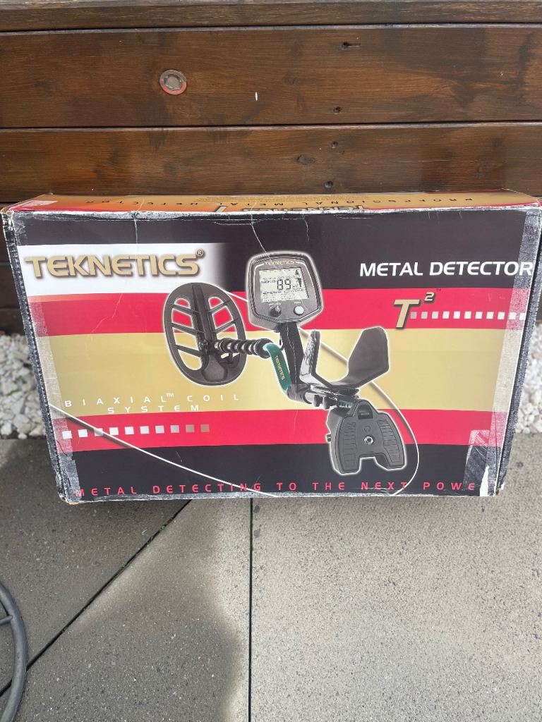 Teknetics T2 Metal Detector - Boxed, Good Condition