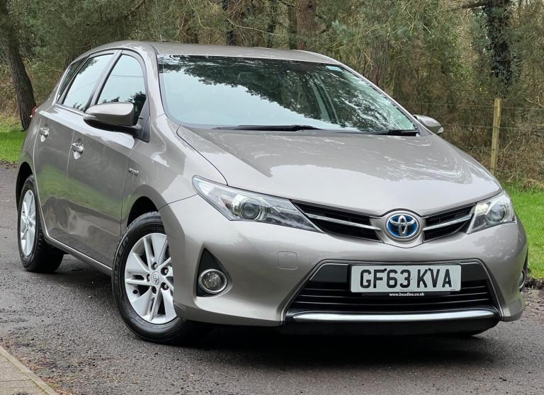 2013 Toyota Auris 1.8 VVTi Hybrid Icon 5dr CVT Auto HATCHBACK PETROL/ELECTRIC Automatic