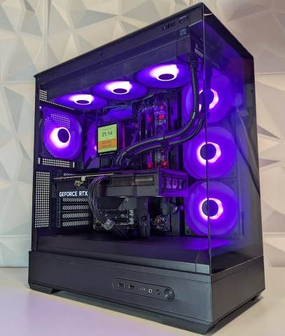 Ryzen 7 9850x3d RTX 5080 32GB DDR5 4TB Gaming PC | in Romford