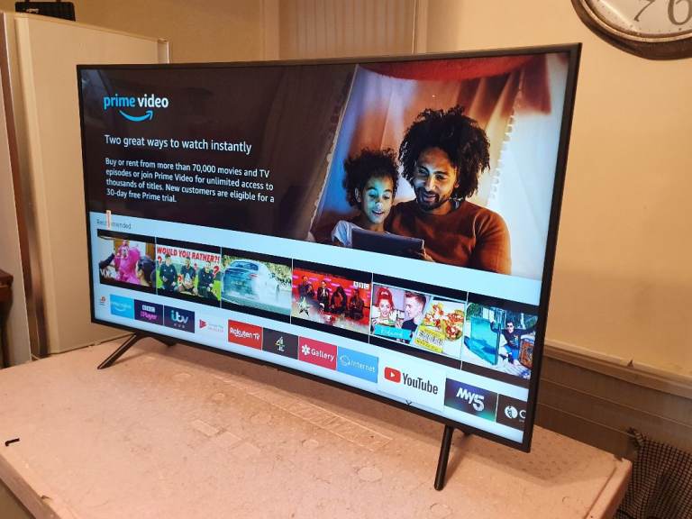 BOXED SAMSUNG 55 INCH CURVED 4K SMART UHD HDR LED TV WITH WIFI FREEVIEW HD, BLUETOOTH 