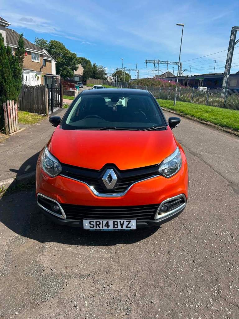 Renault, CAPTUR, Hatchback, 2014, Manual, 1461 (cc), 5 doors