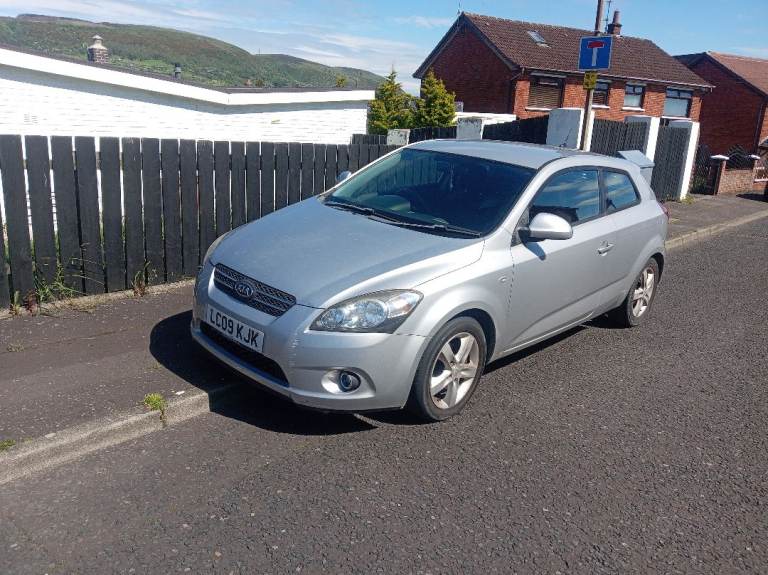 Kia, PRO CEED, Hatchback, 2009, Manual, 1582 (cc), 3 doors